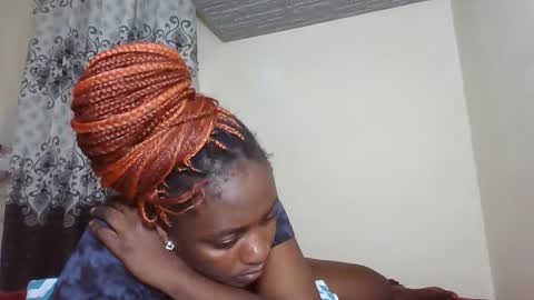 JOAN online show from December 14, 11:42 pm