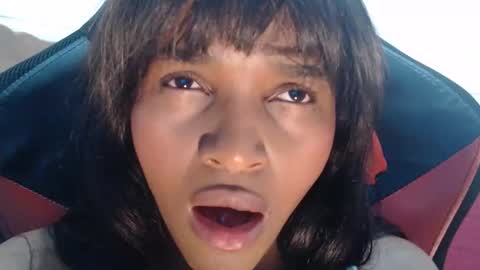 sexyjustin202 online show from January 9, 12:02 am