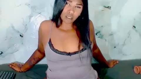 Snapshot of sexykitten147 chatting on July 7, 12:02 am SexyKitten147 online show from July 7, 12:02 am