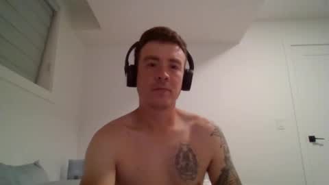 Snapshot of sexylatino4 chatting on October 8, 5:38 am sexylatino4 online show from October 8, 5:38 am