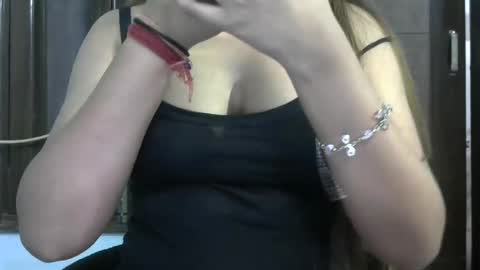 Snapshot of sexylavanya143 chatting on January 9, 11:03 am sexy lavanya online show from January 9, 11:03 am
