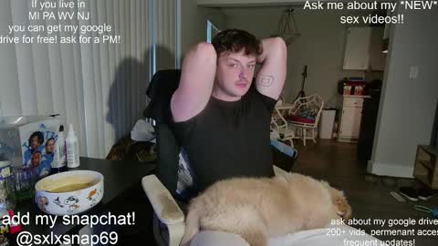 sexylax69 online show from December 3, 1:46 am