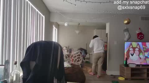 Snapshot of sexylax69 chatting on January 17, 4:43 pm sexylax69 online show from January 17, 4:43 pm