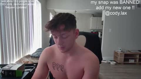 Snapshot of sexylax69 chatting on March 4, 3:40 pm sexylax69 online show from March 4, 3:40 pm