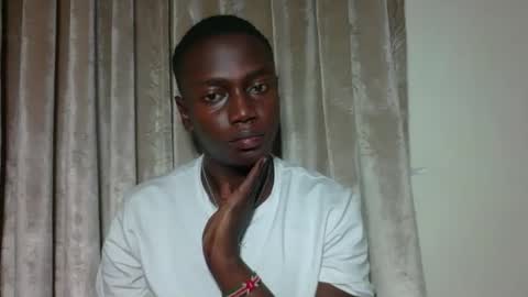 sexylinkebony2 online show from February 27, 3:50 am