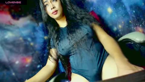 April online show from November 21, 10:41 pm