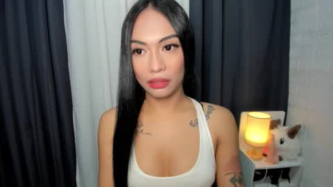 maxine online show from January 5, 8:12 pm