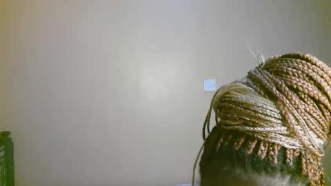 sexylucy33 online show from March 3, 6:25 pm