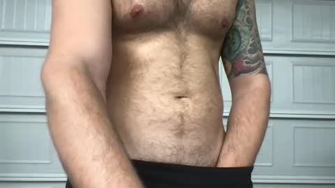 Snapshot of sexymanmk26 chatting on April 28, 2:00 pm lets go private im ready to play pvt cum online show from April 28, 2:00 pm