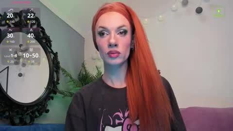 Snapshot of sexymiatrans chatting on November 1, 12:18 pm Sexy online show from November 1, 12:18 pm