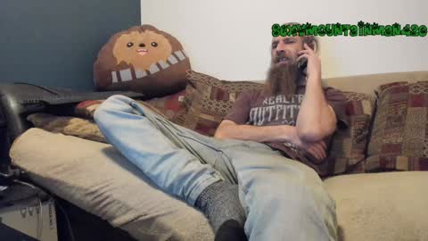 Snapshot of sexymountainman420 chatting on December 3, 7:43 am Sexymountainman420 online show from December 3, 7:43 am