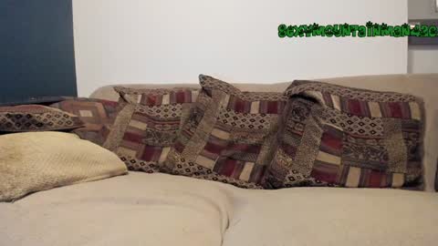 Snapshot of sexymountainman420 chatting on December 7, 7:16 am Sexymountainman420 online show from December 7, 7:16 am