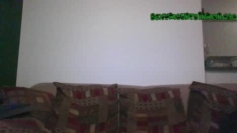Snapshot of sexymountainman420 chatting on December 9, 10:43 am Sexymountainman420 online show from December 9, 10:43 am