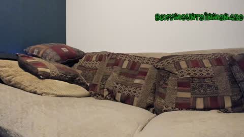 Snapshot of sexymountainman420 chatting on December 23, 7:17 am Sexymountainman420 online show from December 23, 7:17 am
