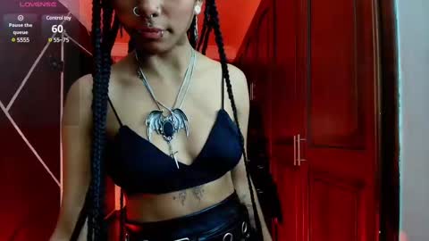 Snapshot of sexynaf chatting on February 21, 7:32 pm N A F online show from February 21, 7:32 pm
