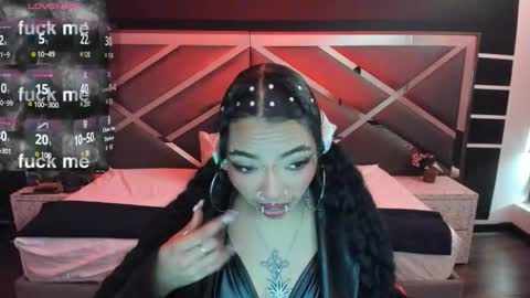 Snapshot of sexynaf chatting on September 26, 8:02 pm N A F online show from September 26, 8:02 pm