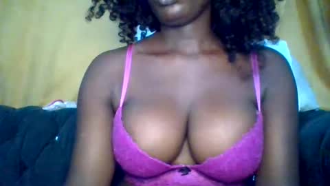 Snapshot of sexynatasha46 chatting on January 20, 6:21 am natasha online show from January 20, 6:21 am