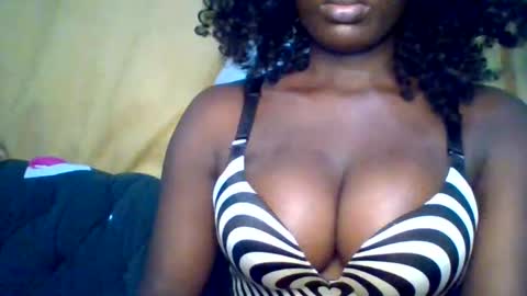 Snapshot of sexynatasha46 chatting on January 22, 7:25 am natasha online show from January 22, 7:25 am
