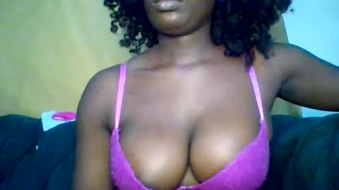 Snapshot of sexynatasha46 chatting on February 4, 9:07 am natasha online show from February 4, 9:07 am