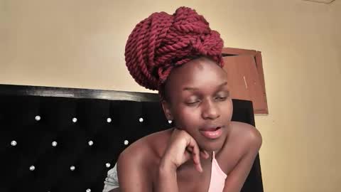 nina online show from September 28, 6:24 pm