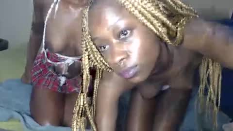 Snapshot of sexynoreh chatting on October 22, 9:53 am Noreh online show from October 22, 9:53 am