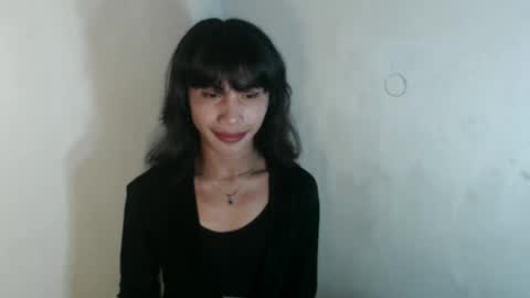 Snapshot of sexynovaria chatting on October 22, 7:08 am sexynovaria online show from October 22, 7:08 am