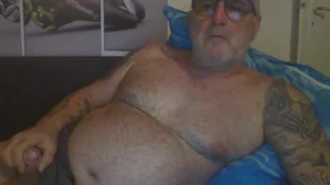 Snapshot of sexypaa chatting on January 23, 8:56 pm sexypaa online show from January 23, 8:56 pm