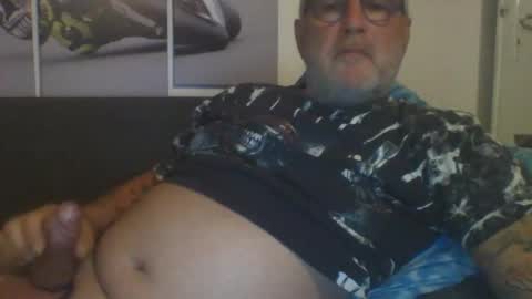 Snapshot of sexypaa chatting on March 9, 6:43 pm sexypaa online show from March 9, 6:43 pm