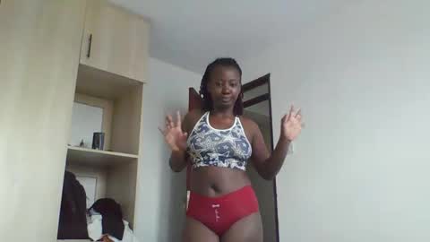 Snapshot of sexypamm chatting on May 26, 8:43 am sexypamm online show from May 26, 8:43 am