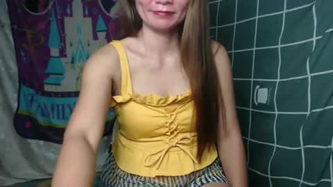 Snapshot of sexypinay2023 chatting on December 12, 7:19 am Goddess Venus online show from December 12, 7:19 am