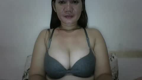 Snapshot of sexypussy_pinay chatting on September 29, 9:19 pm sexypussy_pinay online show from September 29, 9:19 pm