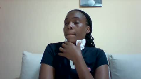 Snapshot of sexyqueen3457132 chatting on January 21, 4:27 pm DOVY ACHIENG online show from January 21, 4:27 pm