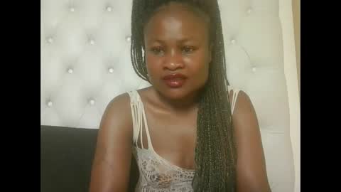 queenivy online show from September 21, 7:59 pm