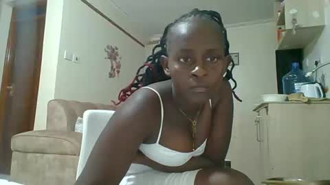 Snapshot of sexyreddebony chatting on January 4, 6:40 pm sexyreddebony online show from January 4, 6:40 pm