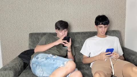 Snapshot of sexys_boys18 chatting on January 29, 6:50 pm MATIAS-18 THIAHO -18 MAX-19 NICOKALY-19 CAIN-19 MOD ESTEBAN online show from January 29, 6:50 pm