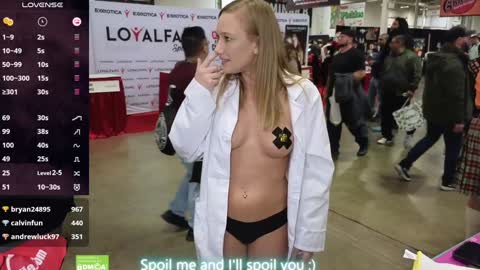 Snapshot of sexyscienceteacher90 chatting on December 7, 1:14 am Miss Jasmine Baker - eXXXotica DC December 6th - 8th online show from December 7, 1:14 am