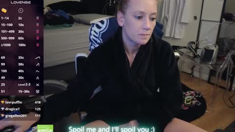 Snapshot of sexyscienceteacher90 chatting on January 6, 3:20 am Miss Jasmine Baker - eXXXotica DC December 6th - 8th online show from January 6, 3:20 am