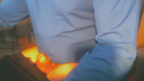 Snapshot of sexysilvercock chatting on December 3, 12:38 pm sexysilvercock online show from December 3, 12:38 pm