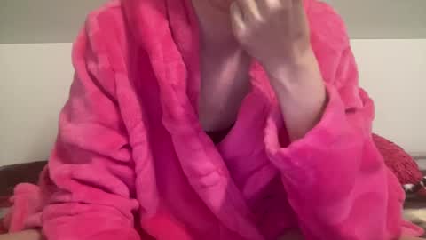 Snapshot of sexyskylar2016 chatting on September 10, 12:32 am Sexy Skylar online show from September 10, 12:32 am