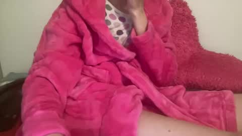 Snapshot of sexyskylar2016 chatting on September 18, 2:13 am Sexy Skylar online show from September 18, 2:13 am