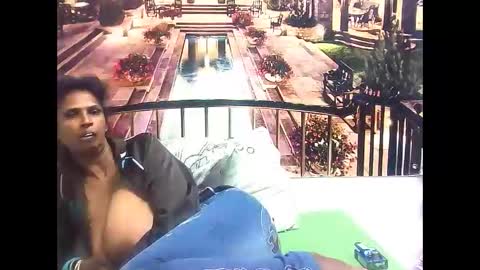sexyva4u2luv online show from February 9, 9:16 am
