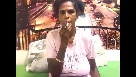 sexyva4u2luv online show from February 10, 5:47 am