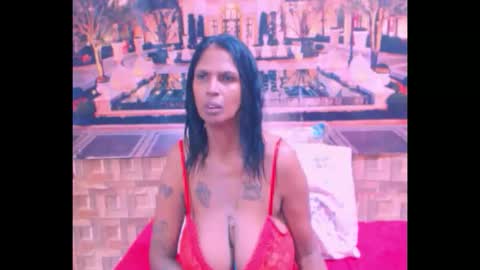 sexyva4u2luv online show from October 6, 5:05 am