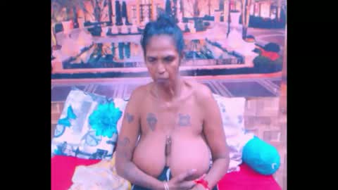 sexyva4u2luv online show from October 24, 1:03 am