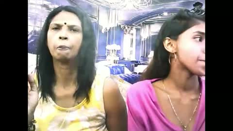 sexyva4u2luv online show from November 6, 5:52 am