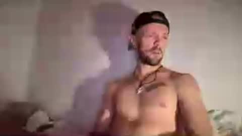Snapshot of sexyvalerynsx chatting on June 12, 10:47 am Valsexxx91 online show from June 12, 10:47 am