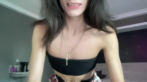 Snapshot of sexyvalerynsx chatting on July 29, 5:44 pm Valsexxx91 online show from July 29, 5:44 pm