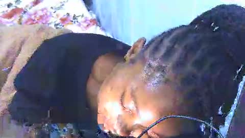 Snapshot of sexyvishy254 chatting on March 23, 10:19 am sexyvishy254 online show from March 23, 10:19 am