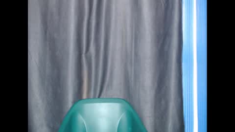 Snapshot of sexyxbunnyxx chatting on December 11, 10:25 am Blue online show from December 11, 10:25 am