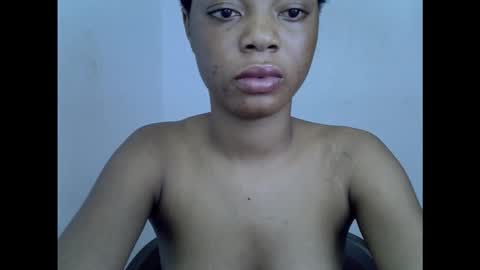 sexyxpeach online show from February 21, 10:11 pm